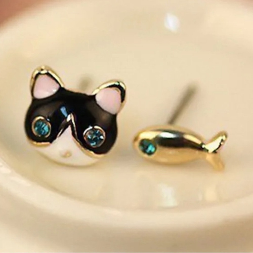 Gold Plated & Black Enamel Cat and Fish w/ Blue Sapphire Accented Eyes Earrings - Picture 2 of 5